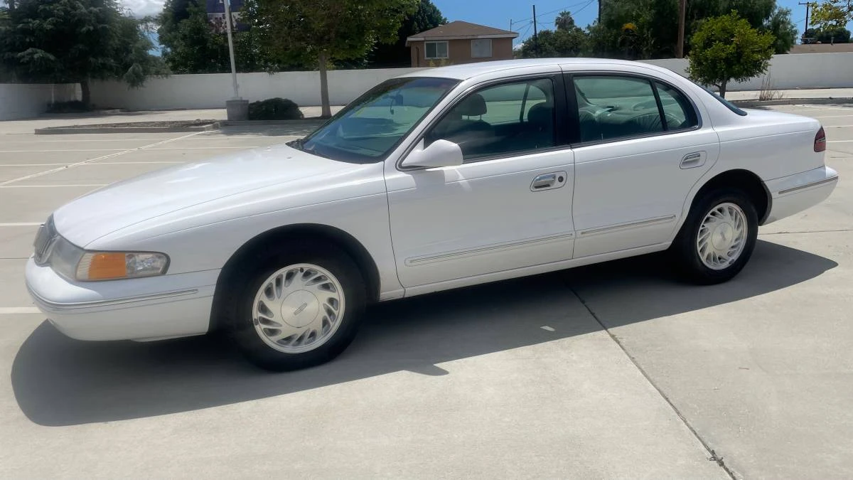 1997 Lincoln Continental 9th Gen - Image 5 of 18