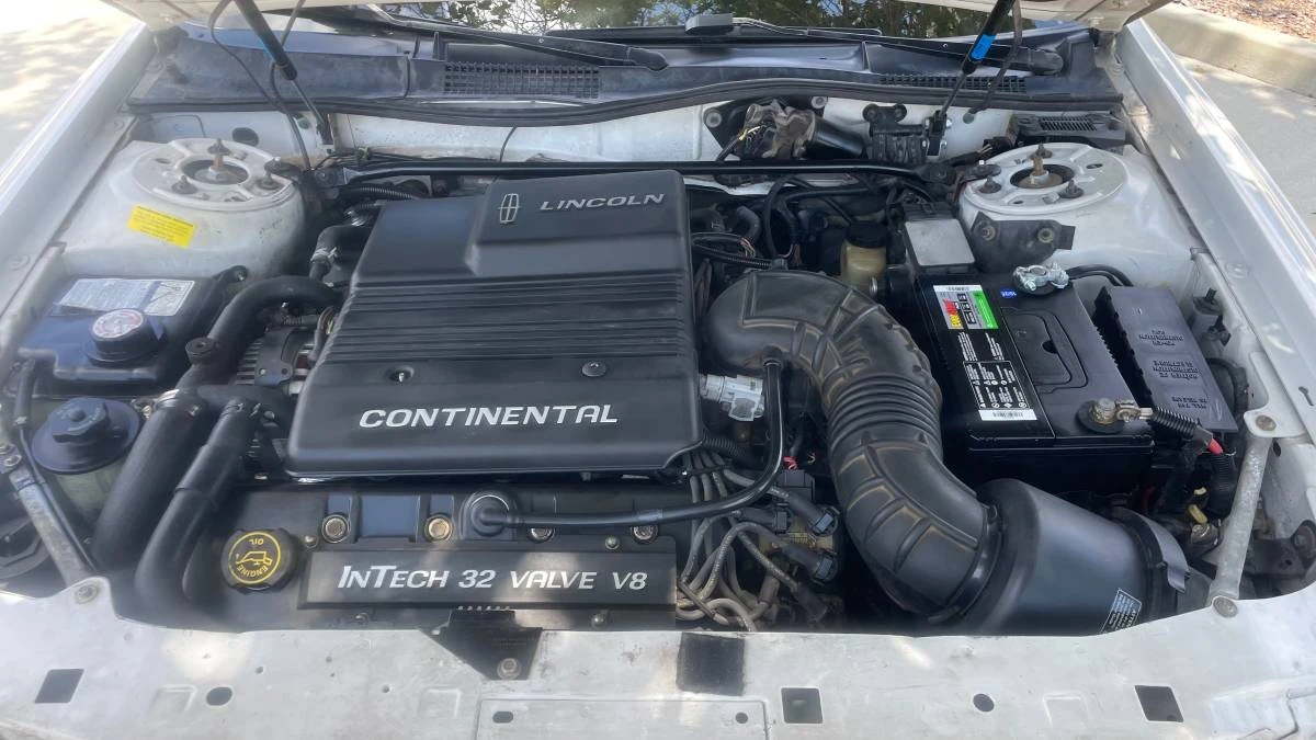 1997 Lincoln Continental 9th Gen - Image 18 of 18