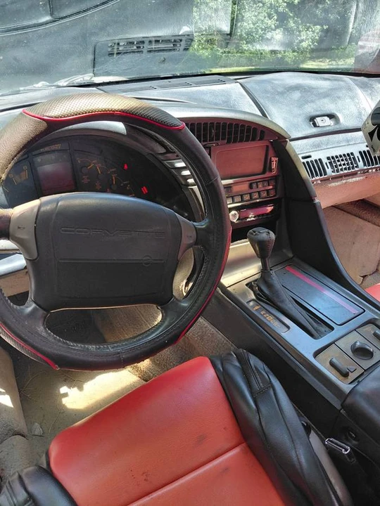 1990 Chevrolet Corvette C4 - Image 4 of 9