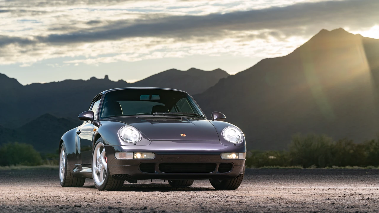 1997 Porsche 993 Carrera 4S - Image 9 of 31