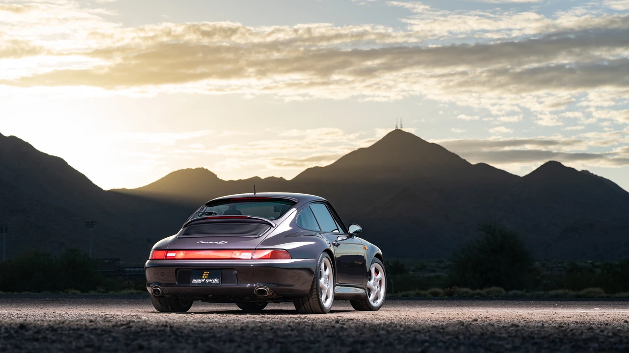 1997 Porsche 993 Carrera 4S - Image 29 of 31