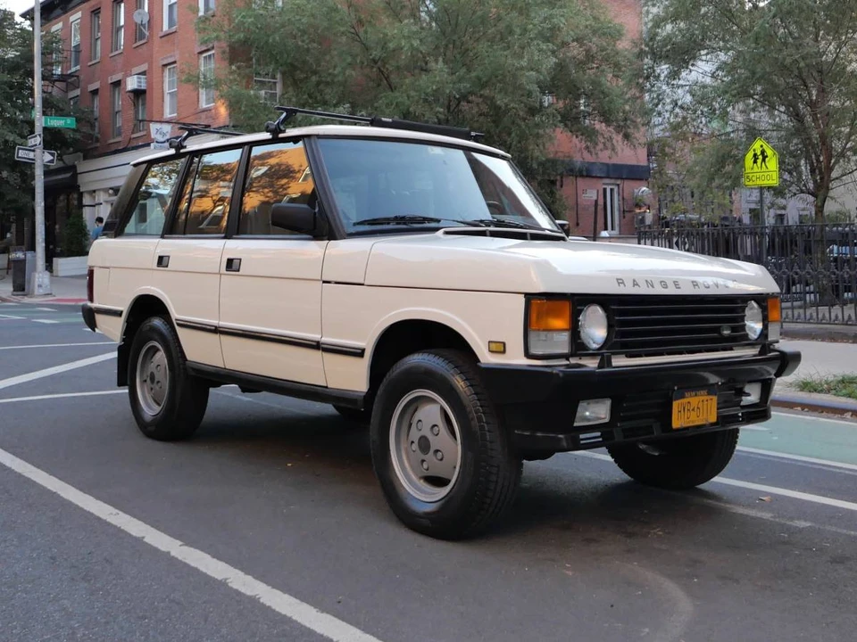 1990 Land Rover Range Rover Classic - Image 1 of 5
