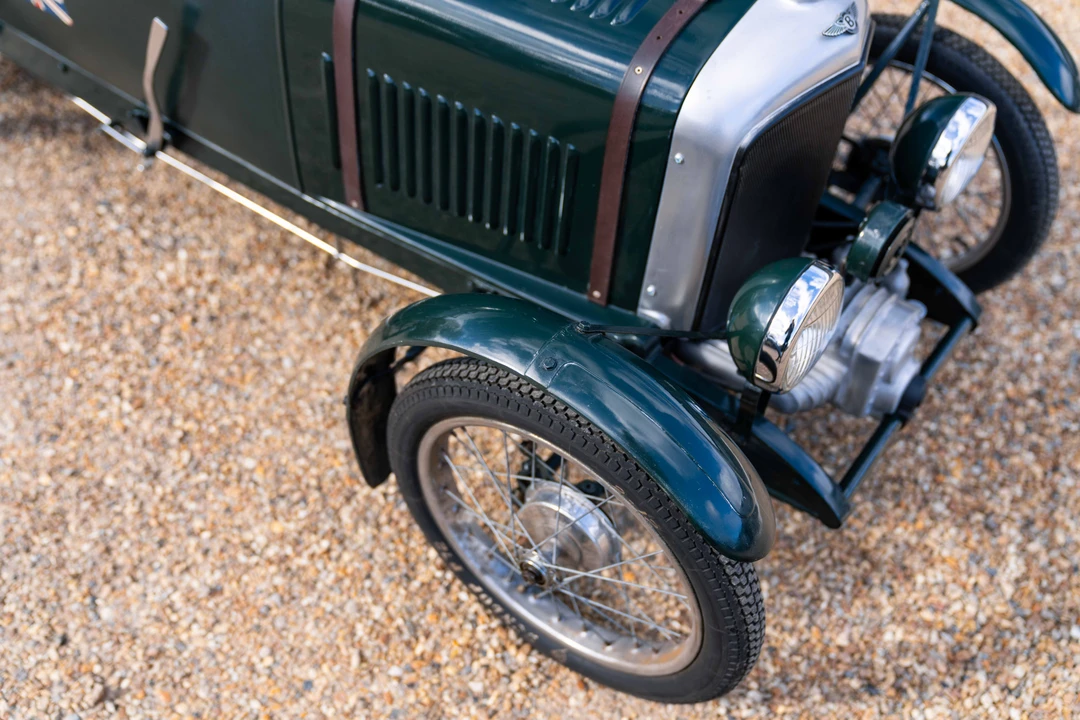 Bentley - Image 17 of 31