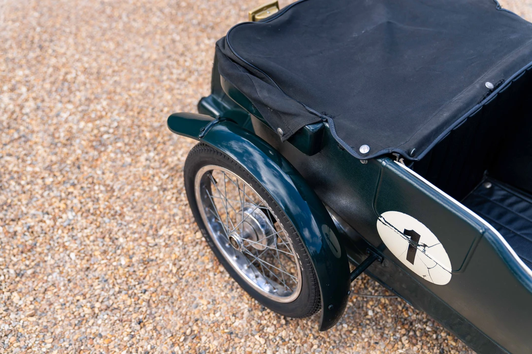 Bentley - Image 21 of 31