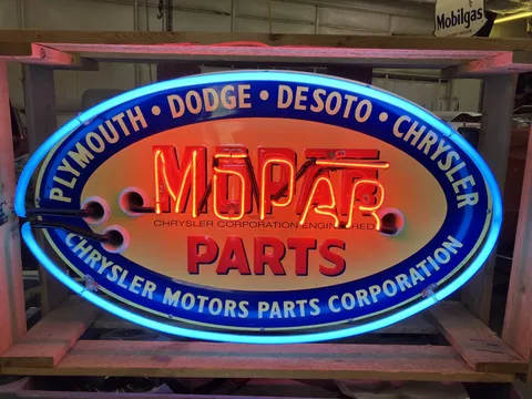 Chrysler Vintage-Look Mopar Parts Neon Sign