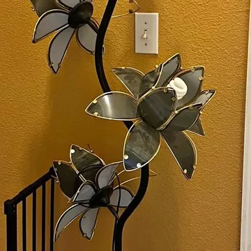 Lotus Floor Lamp