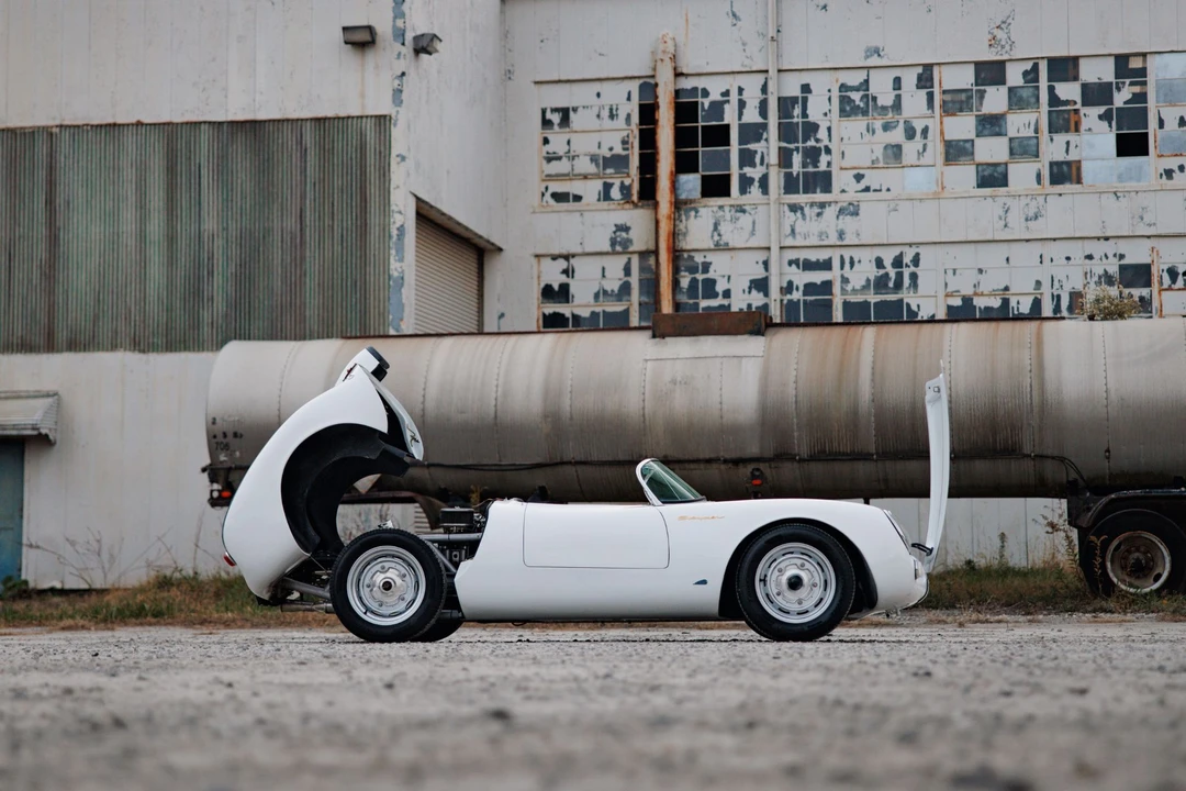 Porsche 550 - Image 25 of 31