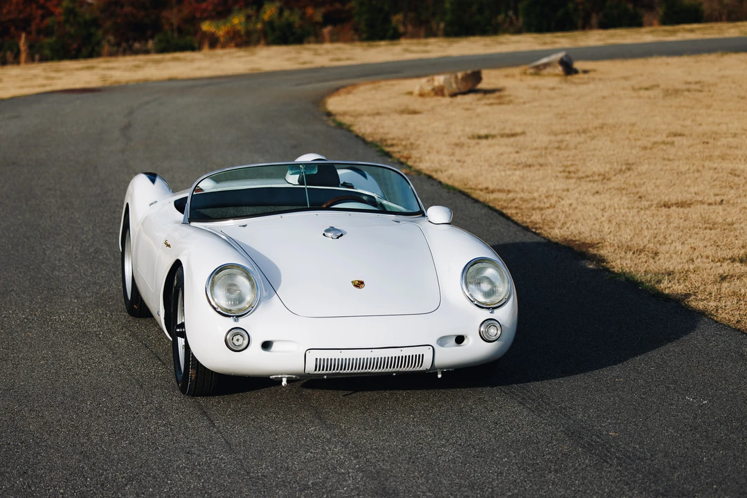 Porsche 550 - Image 4 of 31