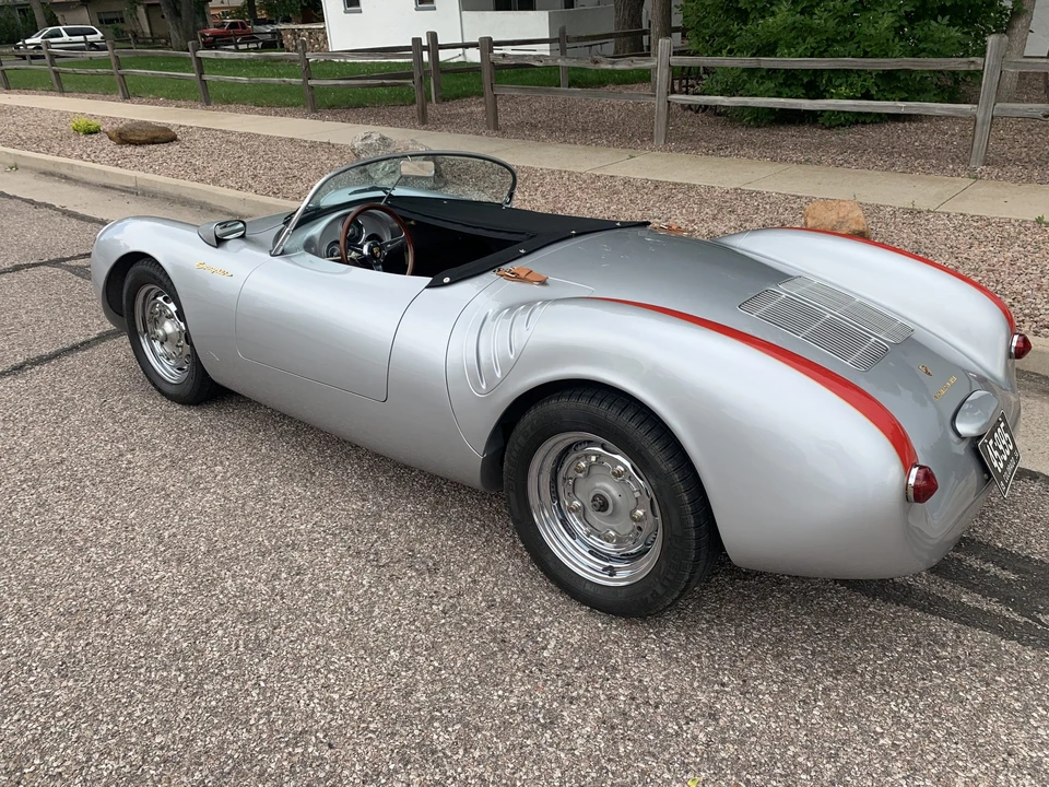 Porsche 550 - Image 8 of 31
