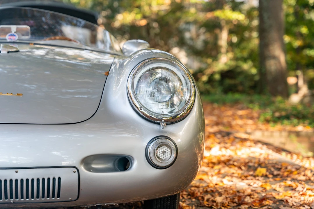 Porsche 550 - Image 16 of 31