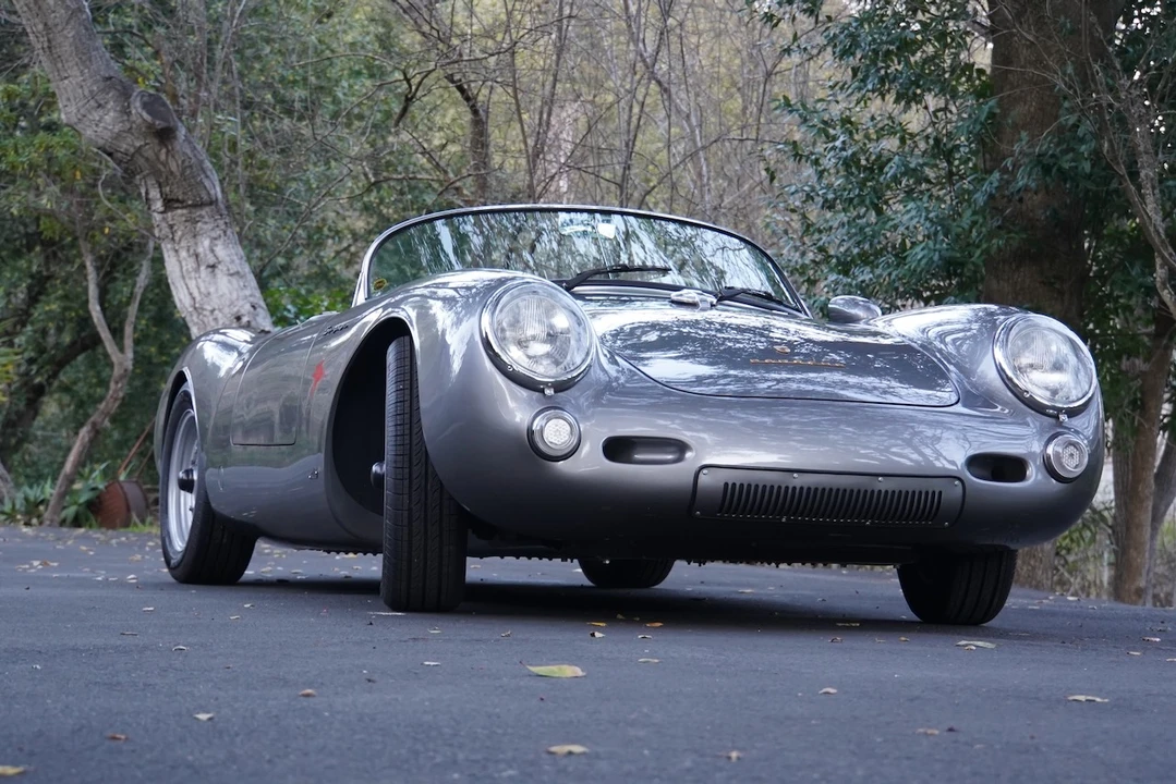 Porsche 550 - Image 6 of 31
