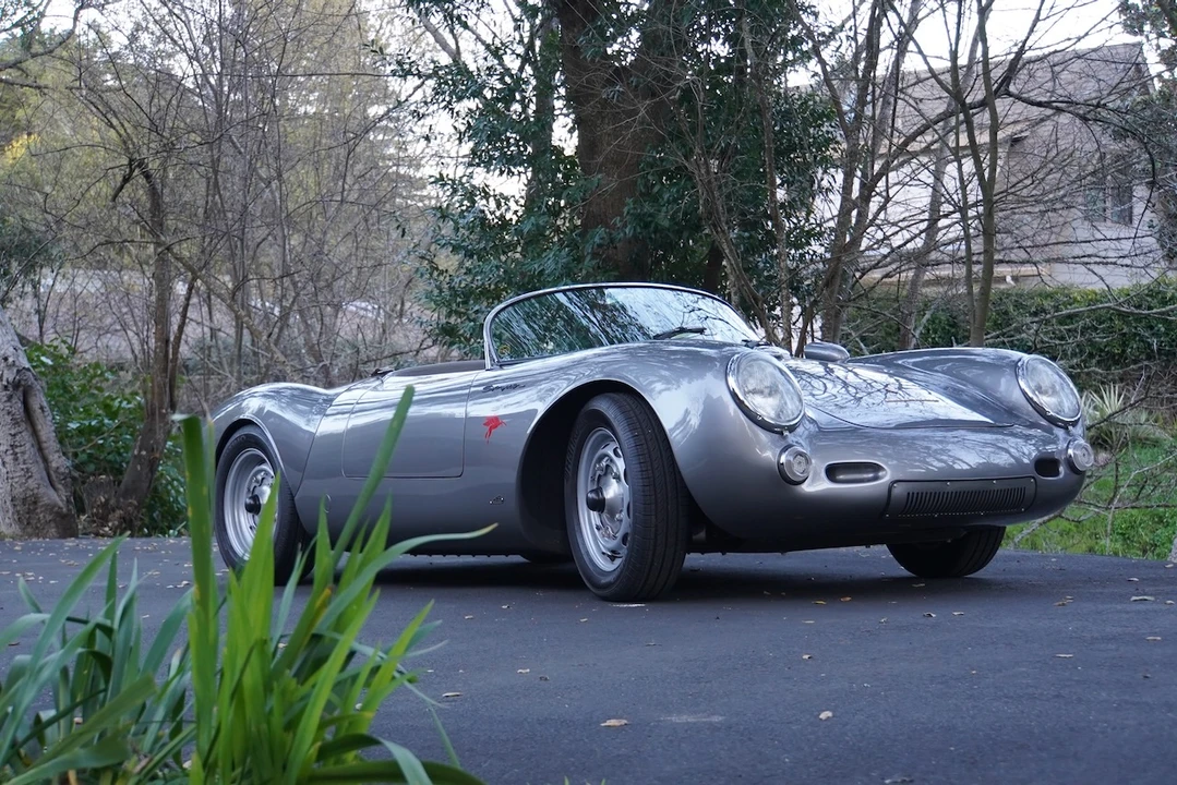 Porsche 550 - Image 2 of 31