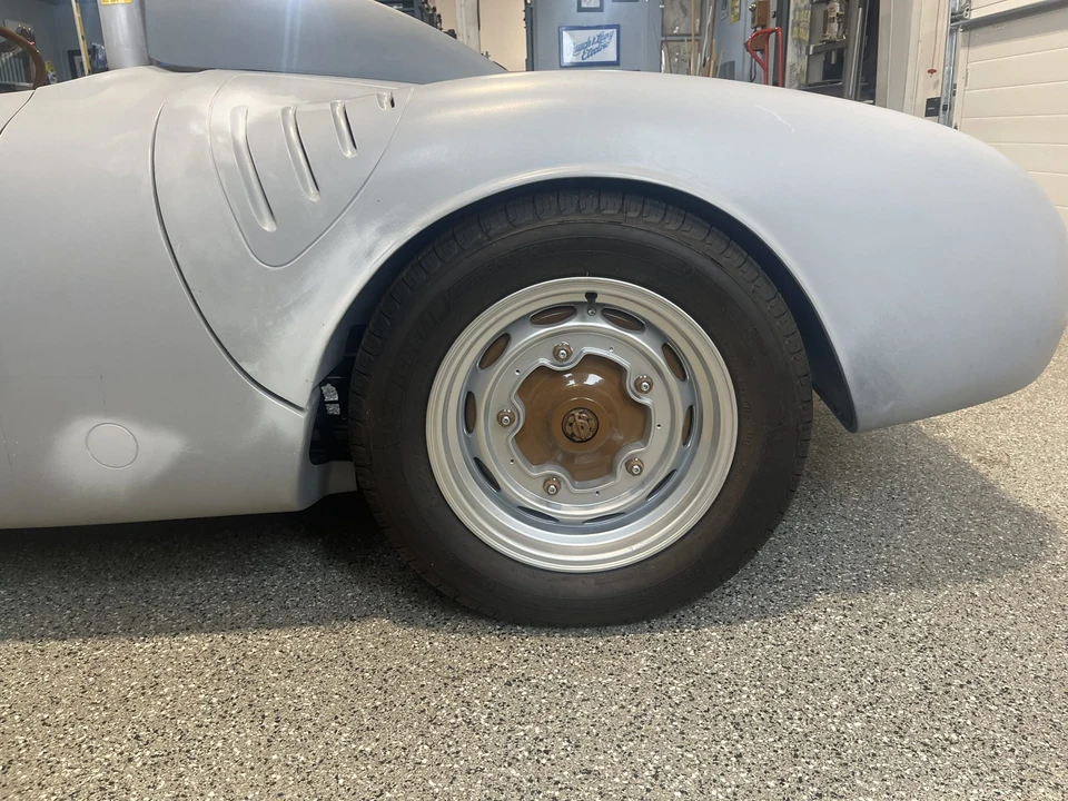 Porsche 550 - Image 12 of 31