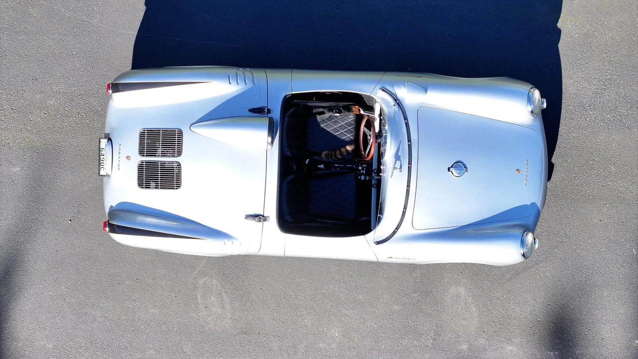 Porsche 550 - Image 16 of 31
