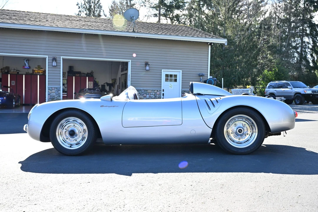 Porsche 550 - Image 15 of 31