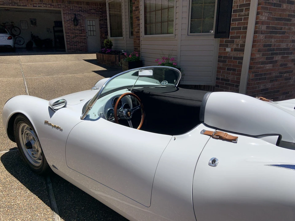 Porsche 550 - Image 14 of 31