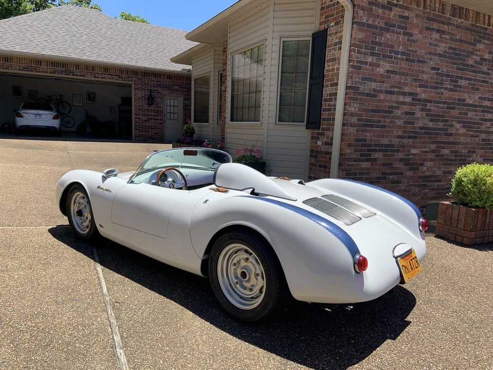 Porsche 550 - Image 5 of 31