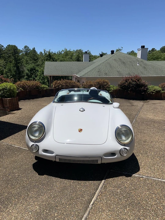 Porsche 550 - Image 11 of 31