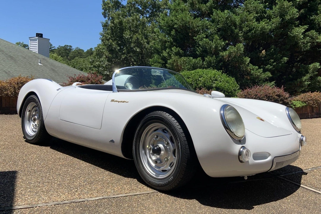 Porsche 550 - Image 9 of 31