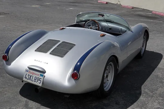 Porsche 550 - Image 3 of 31