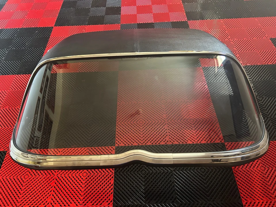 Parts & Memorabilia Bodywork - Image 5 of 20