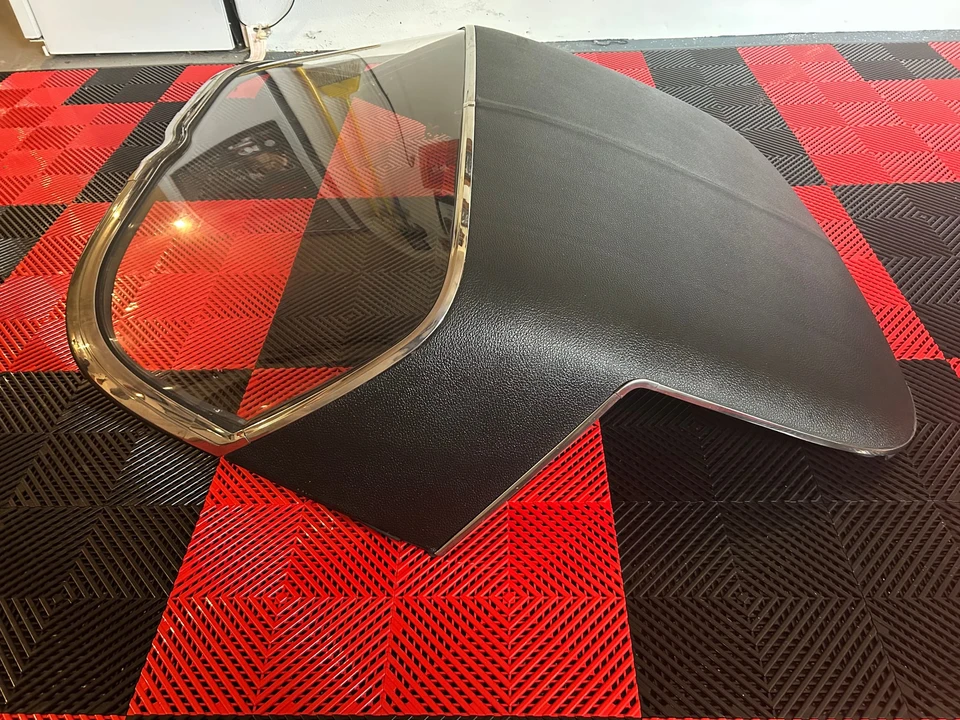 Parts & Memorabilia Bodywork - Image 6 of 20