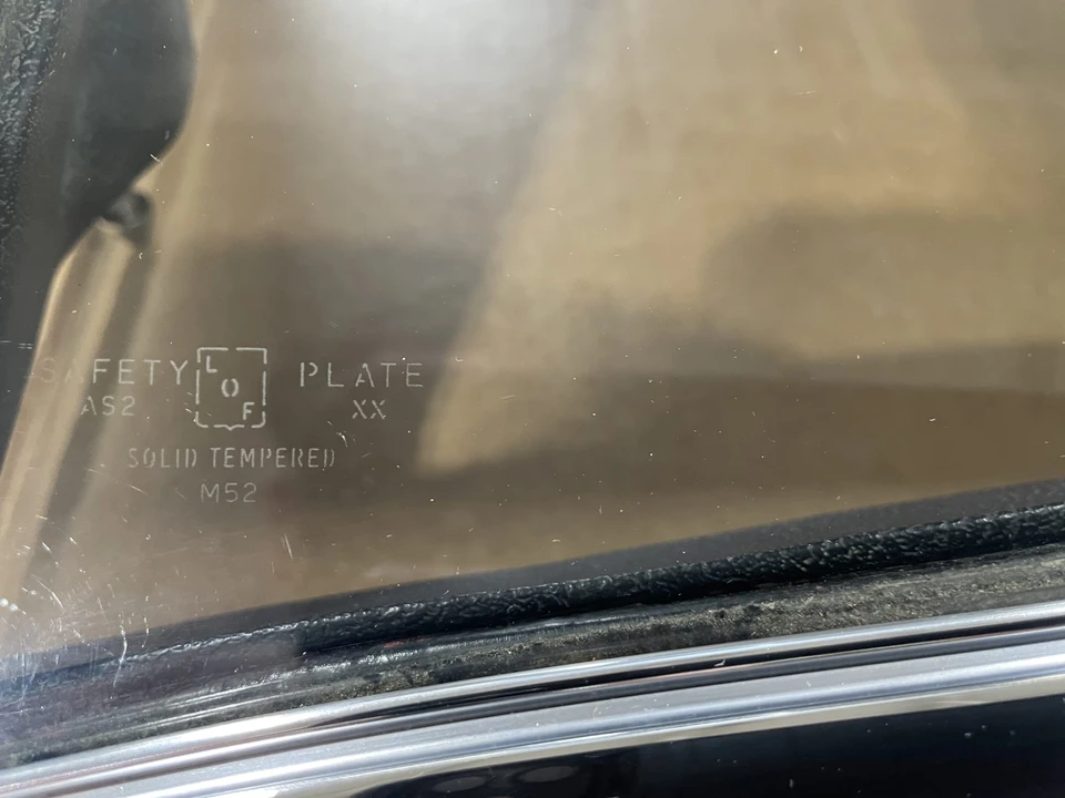 Parts & Memorabilia Bodywork - Image 6 of 14