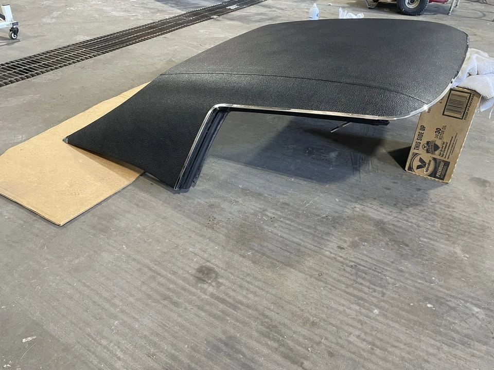 Parts & Memorabilia Bodywork - Image 4 of 14