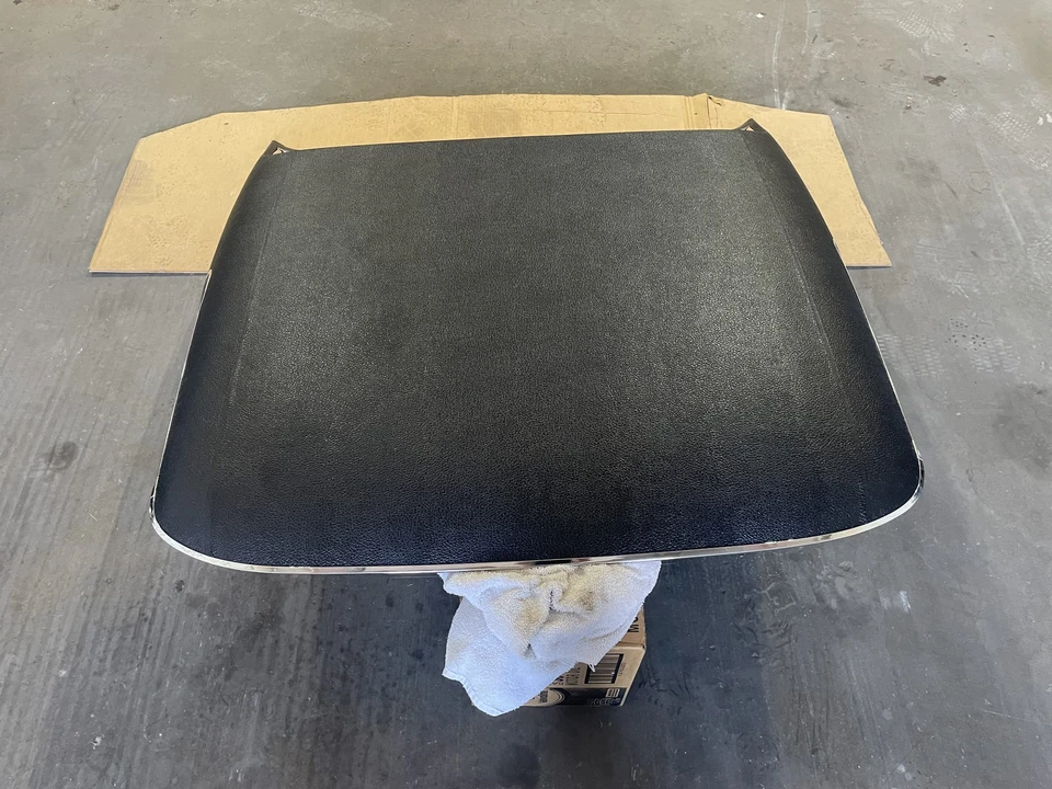 Parts & Memorabilia Bodywork - Image 3 of 14
