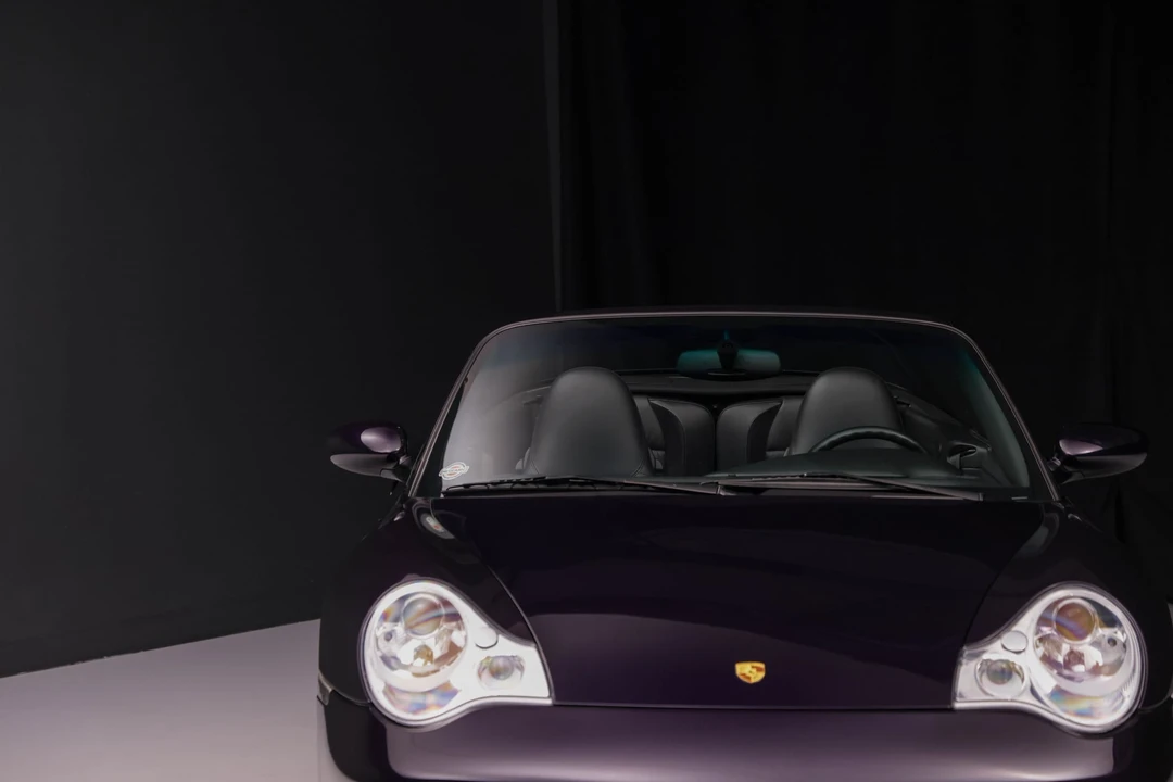 2005 Porsche 996 Turbo - Image 13 of 31