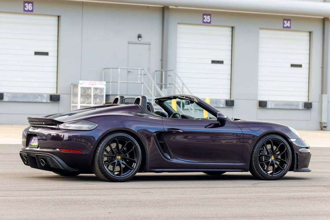 2021 Porsche 718 Boxster Spyder - Image 27 of 31