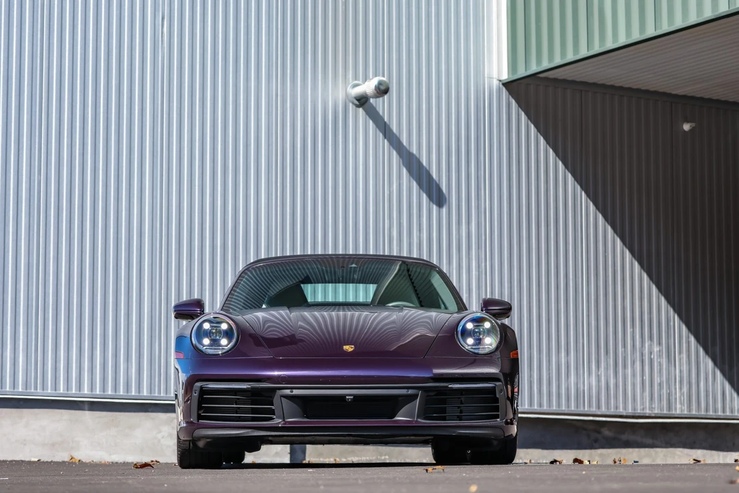 2022 Porsche 992 Carrera 4 - Image 7 of 31