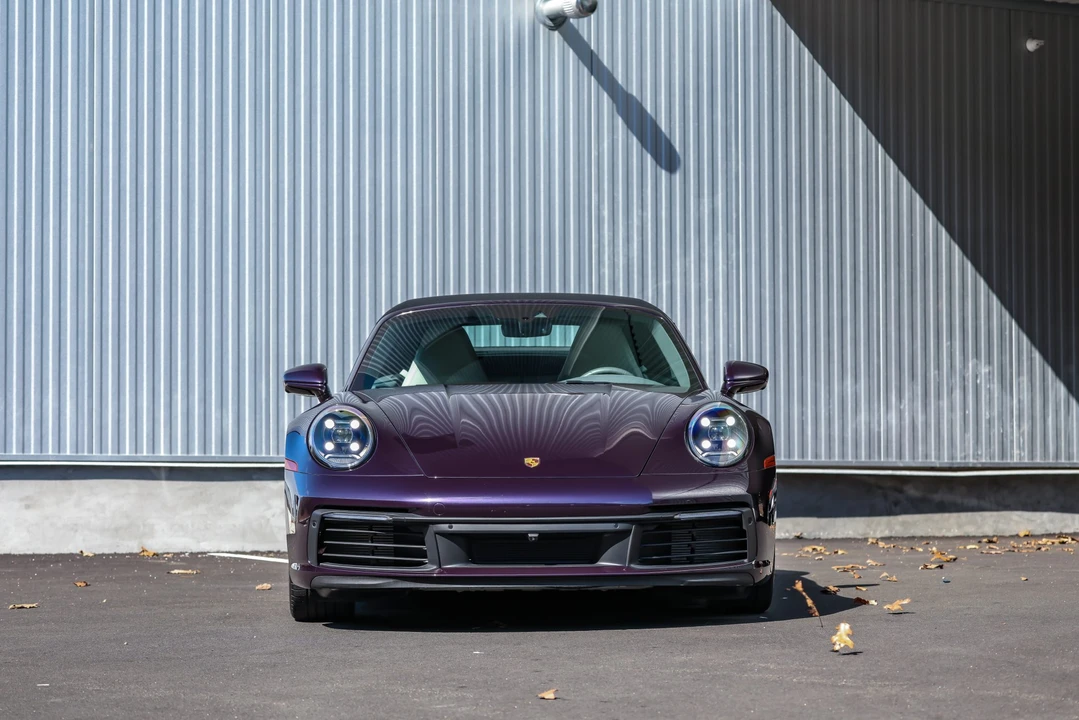 2022 Porsche 992 Carrera 4 - Image 5 of 31