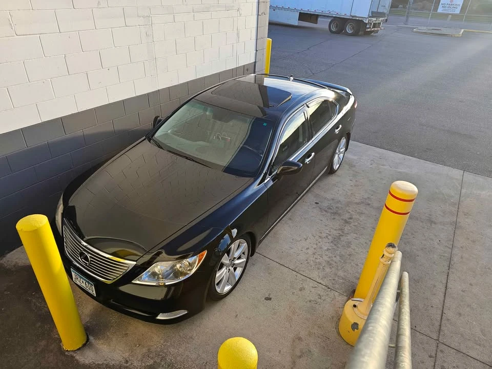 2008 Lexus LS 4th Gen - Image 7 of 10