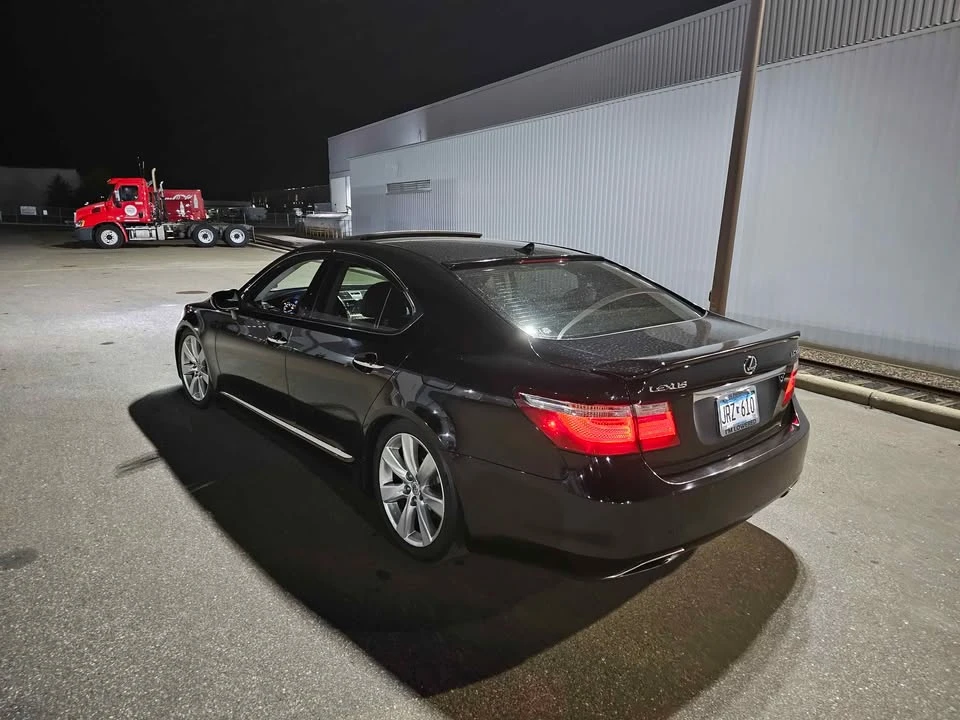 2008 Lexus LS 4th Gen - Image 4 of 10
