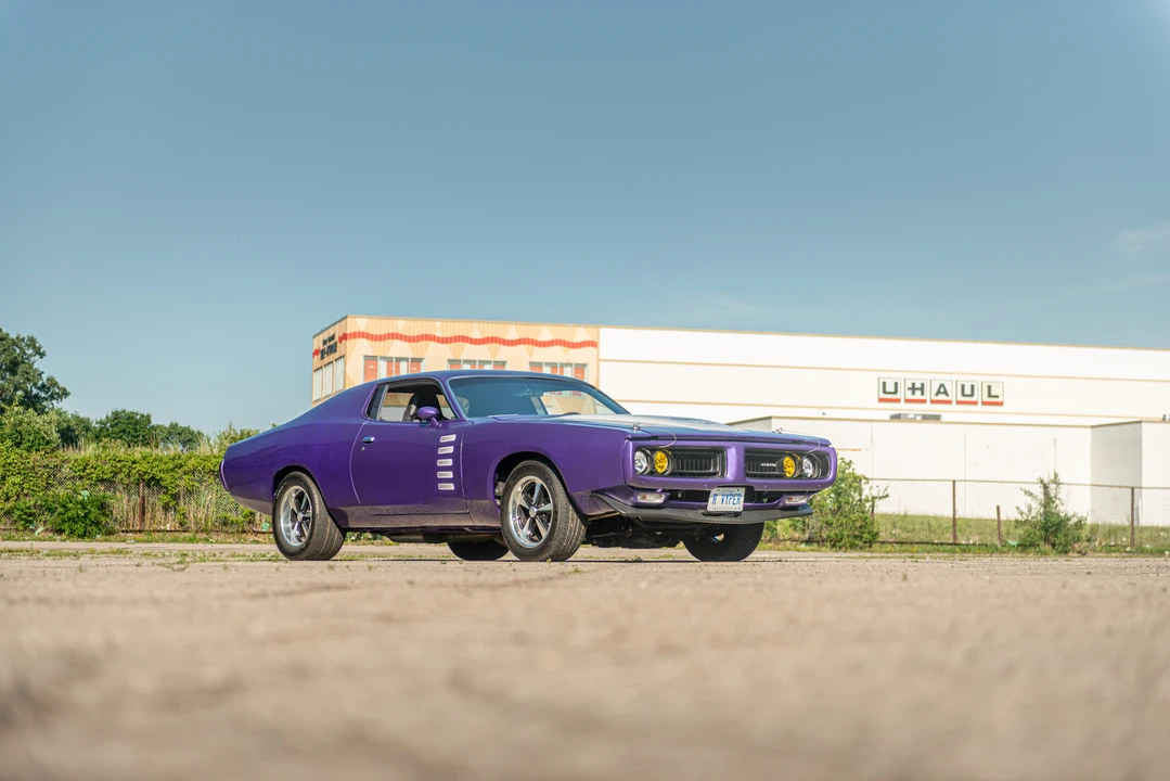 1972 Dodge Charger 3rd Gen - Image 2 of 31
