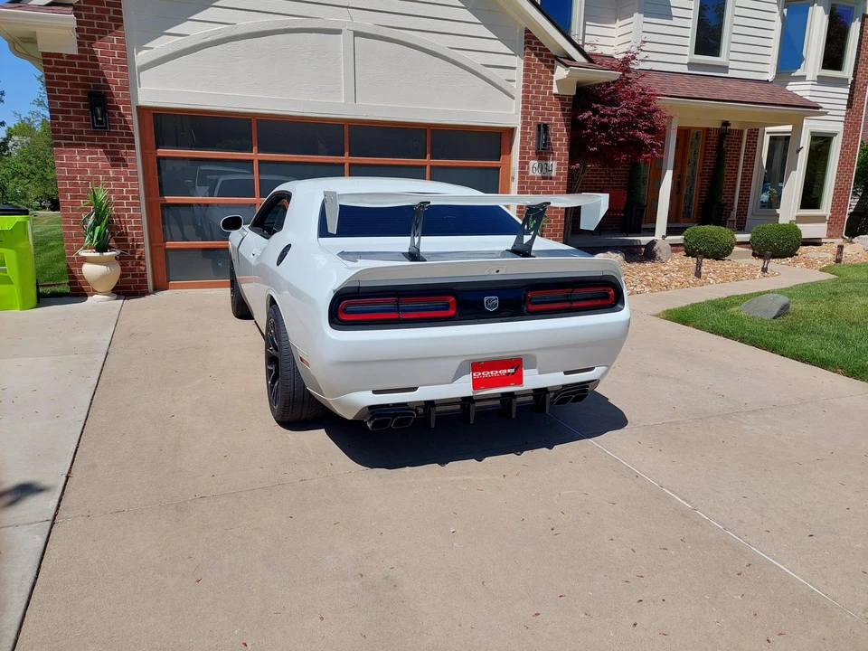 2013 Dodge Challenger 3rd Gen - Image 6 of 31
