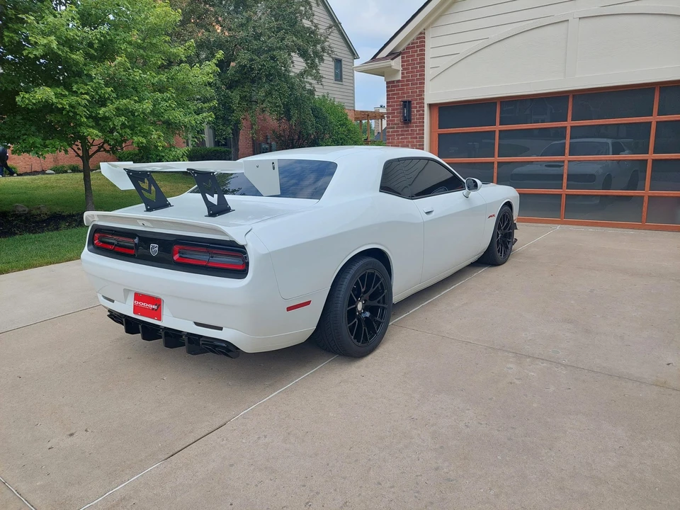 2013 Dodge Challenger 3rd Gen - Image 8 of 31