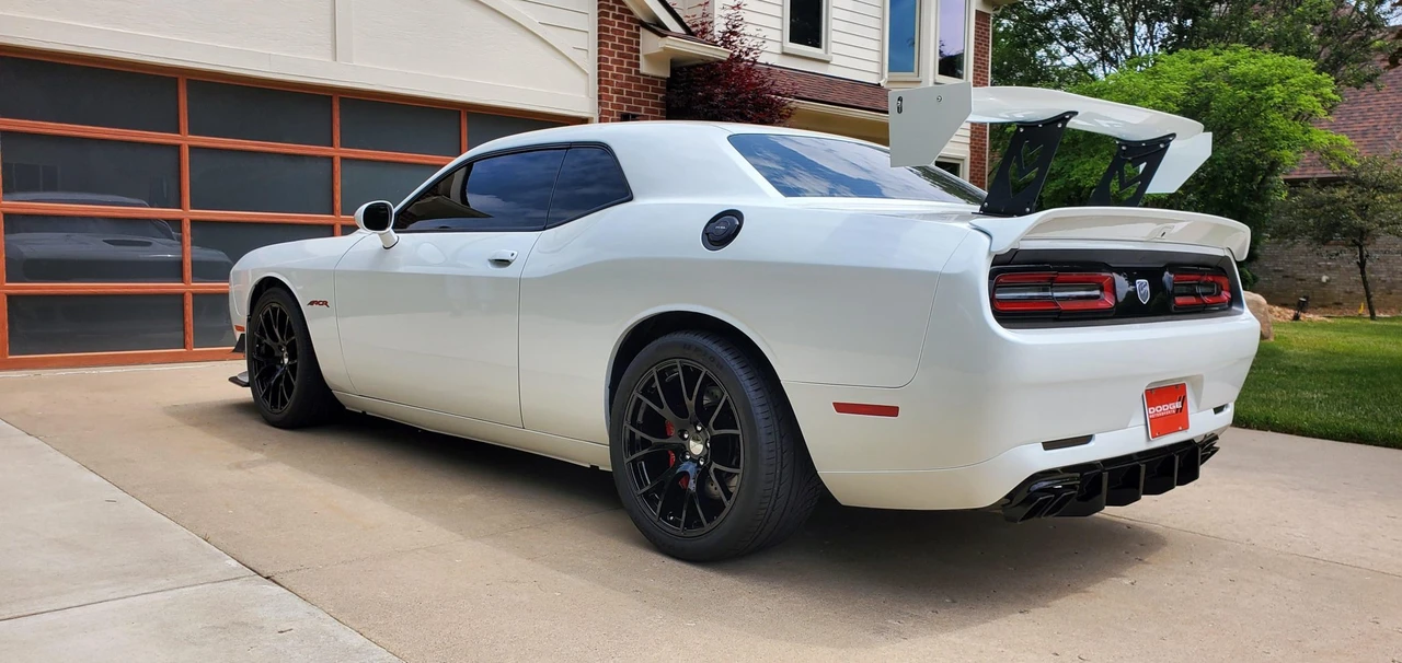 2013 Dodge Challenger 3rd Gen - Image 19 of 31