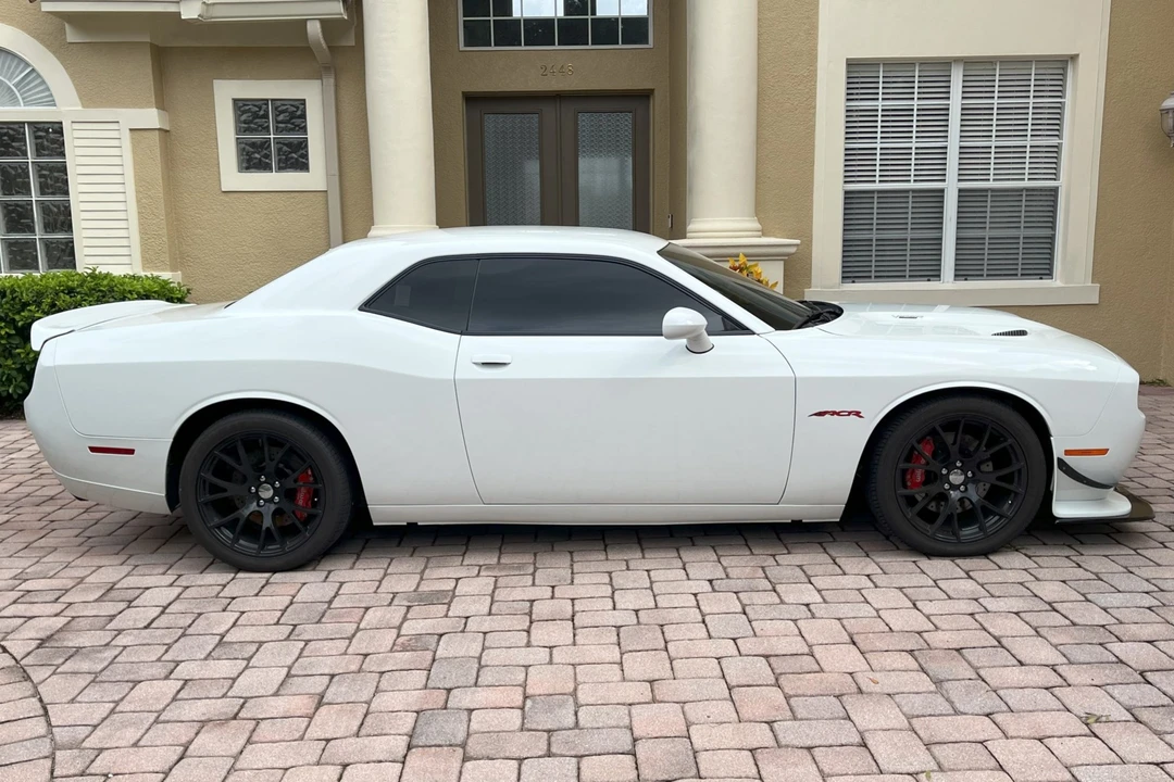 2013 Dodge Challenger 3rd Gen - Image 4 of 31