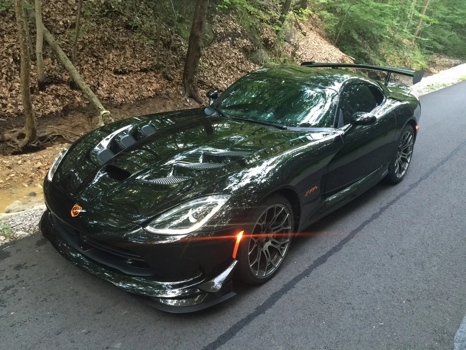 2015 Dodge Viper 5th Gen - Image 10 of 12