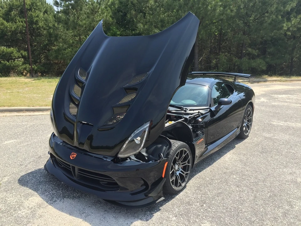 2015 Dodge Viper 5th Gen - Image 11 of 12