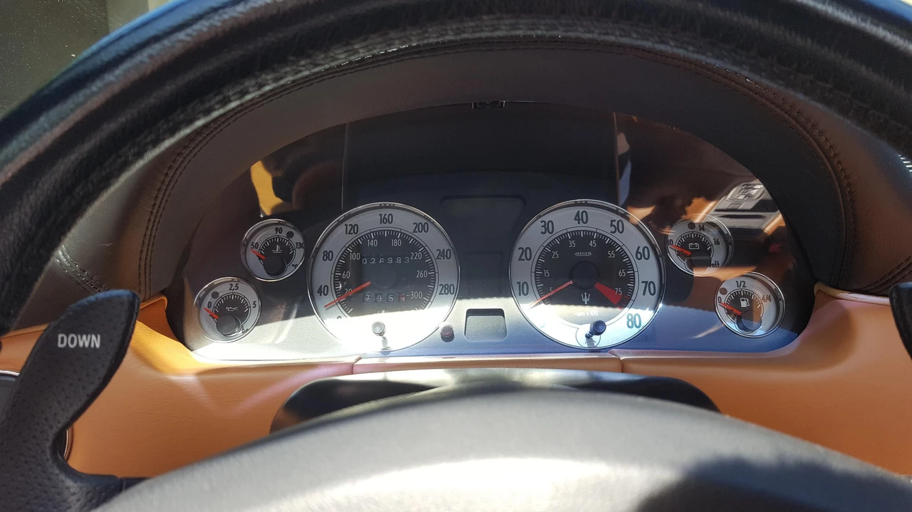 4200 Maserati Spyder - Image 6 of 20