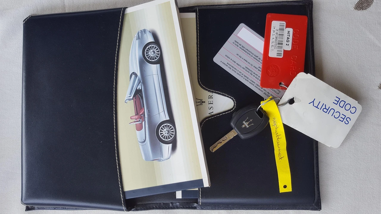 4200 Maserati Spyder - Image 17 of 20