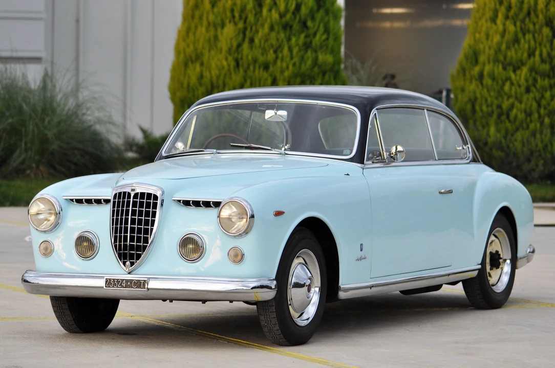Lancia Aurelia - Image 9 of 11