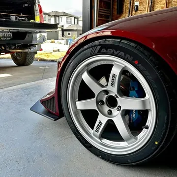 Volk Racing TE37SL 18x9.5 +22