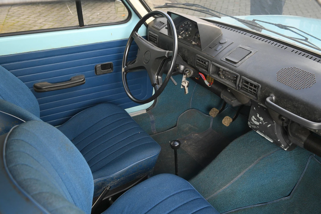 Volkswagen Split-Window Bus - Image 18 of 31
