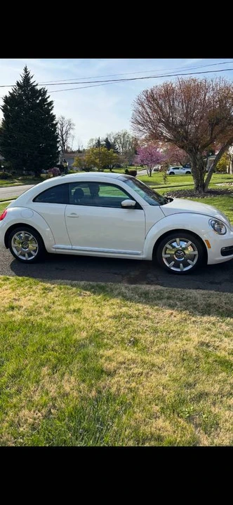 2013 Volkswagen A5 Beetle - Image 3 of 17