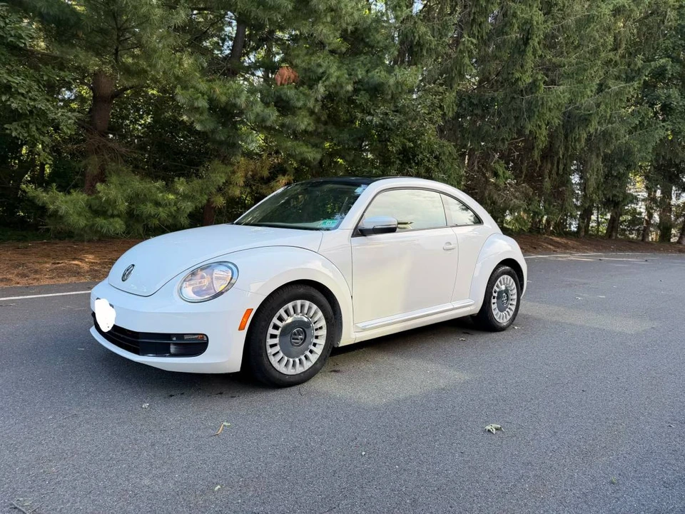 2014 Volkswagen A5 Beetle - Image 8 of 18