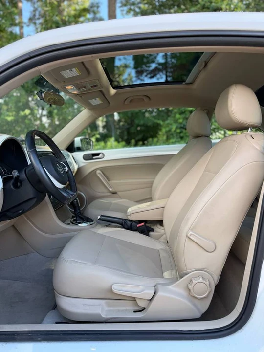 2014 Volkswagen A5 Beetle - Image 14 of 18